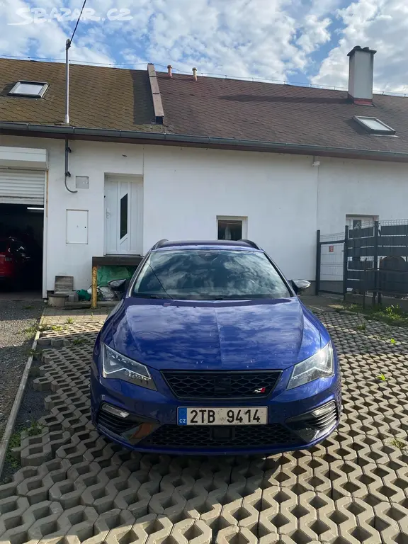 SEAT LEON CUPRA 2.0 STFI